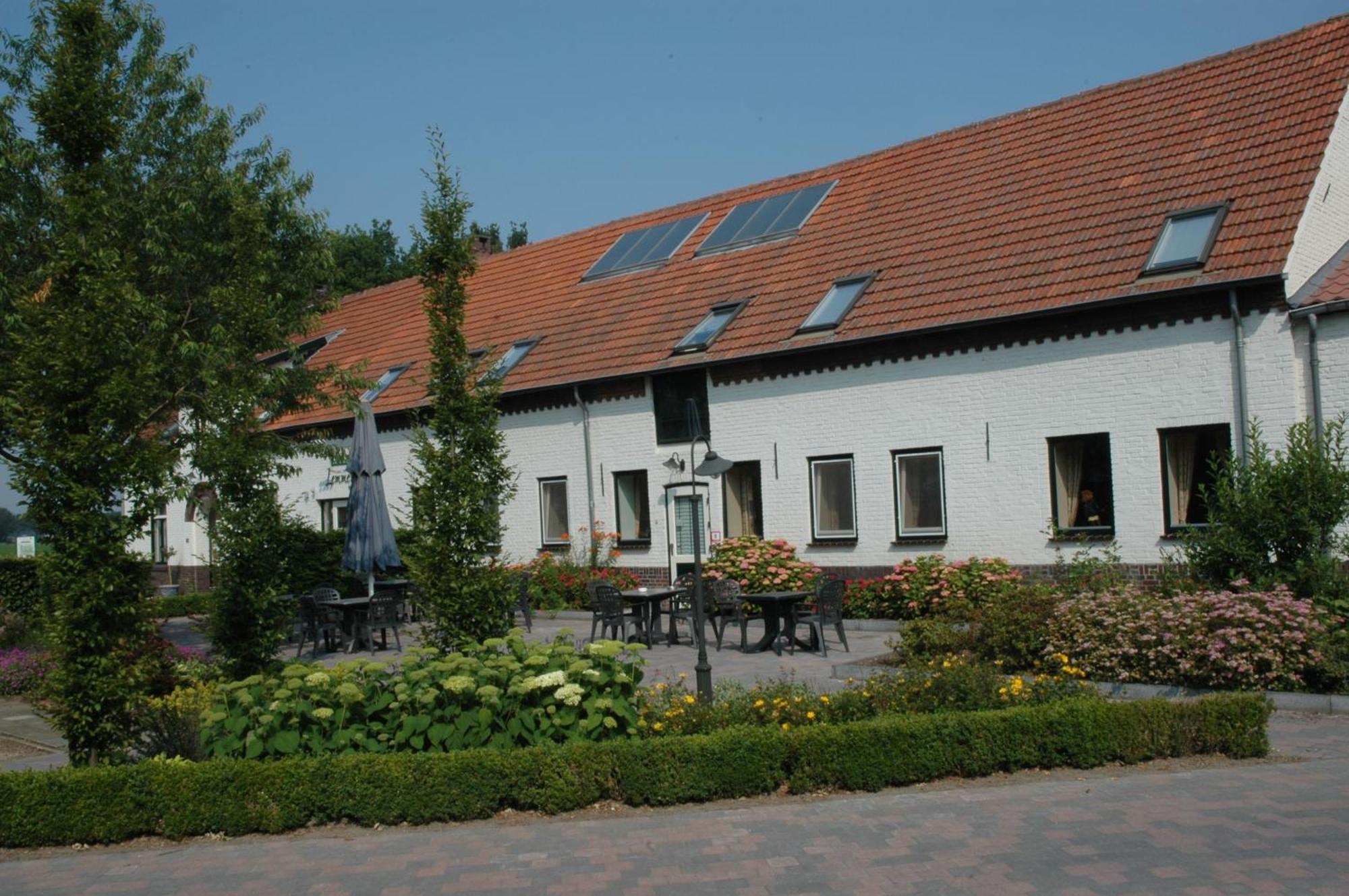 Hotel Lemmenhof Ell Екстер'єр фото